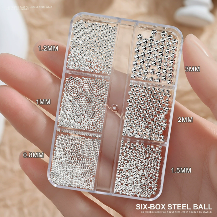 ZB71/ 6 Grid Steel Ball Nail Stone Mask Queen Nepal