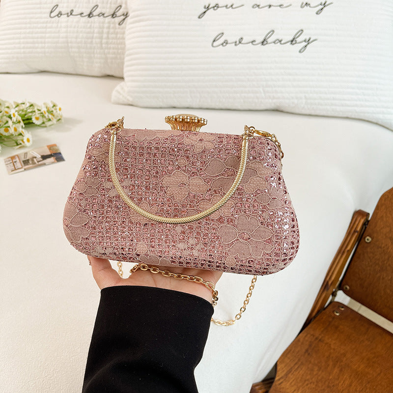 Luxury Banquet Women's Bag New Style Trendy Chain Bag Easy Beauty Nepal