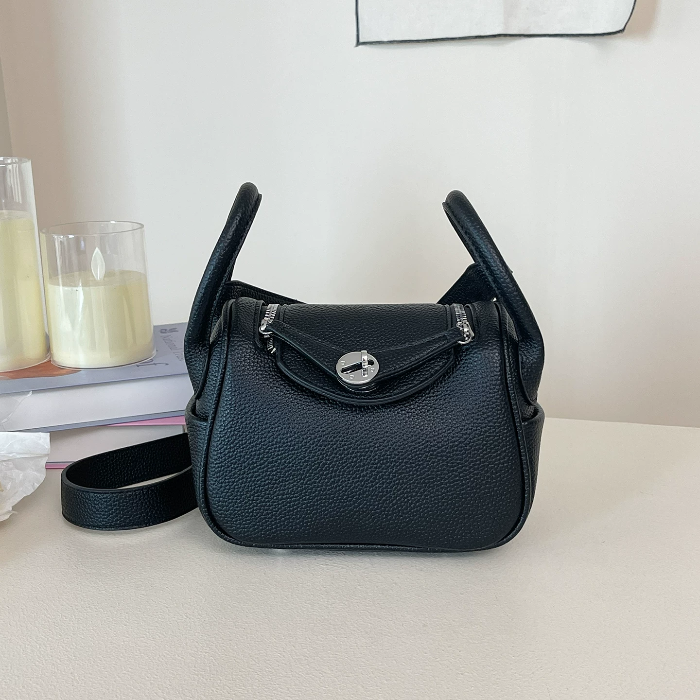 HERMES Lindy Mini Shoulder Bag GAB-125 Mask Queen Nepal