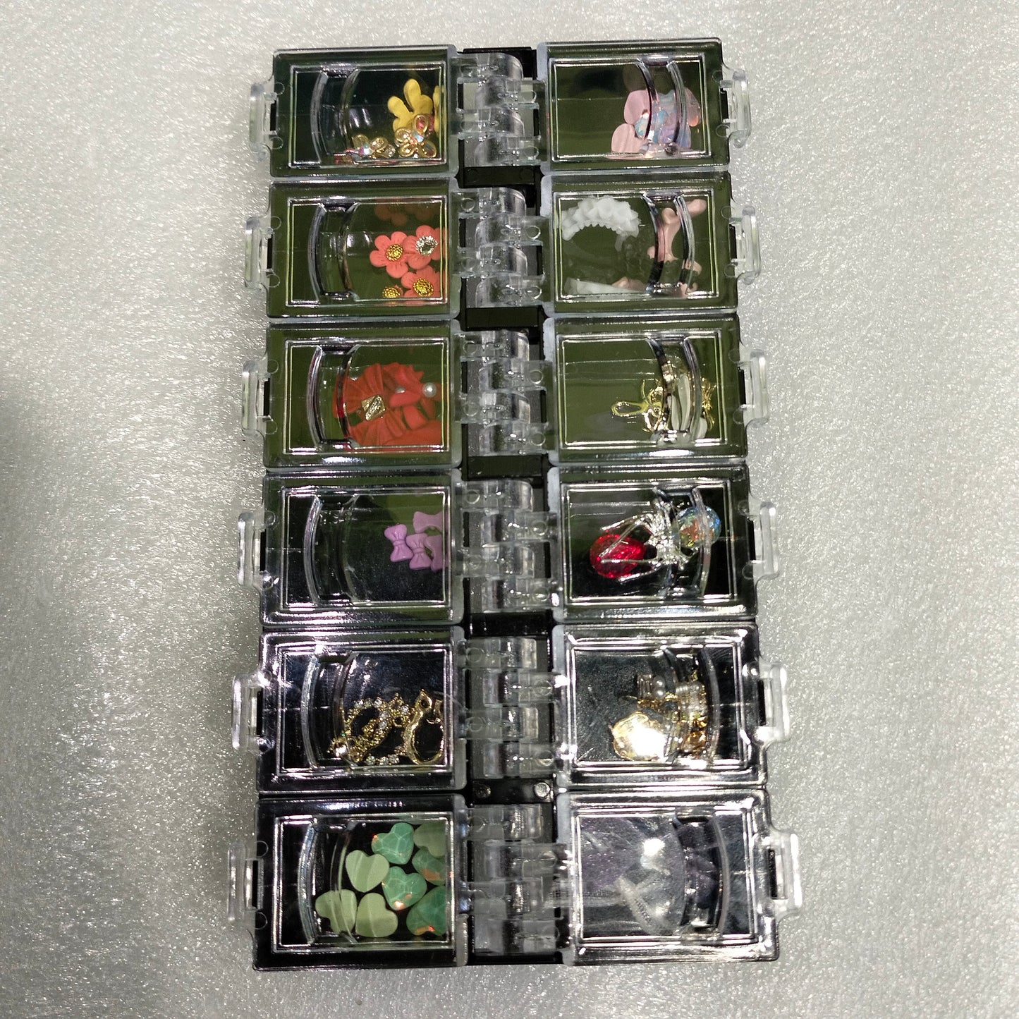 12 Grid Nail Art Stone Mask Queen Nepal