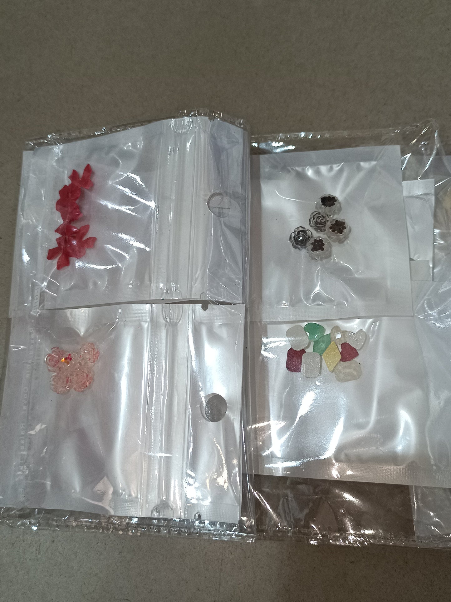 6 Pieces Nail Stone Package Mask Queen Nepal