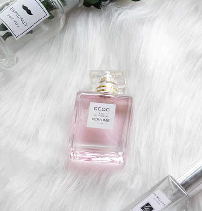 Photo Shooting Carpet Mask Queen Nepal