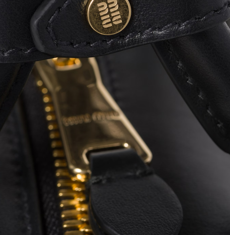 MIU MIU  Arcadie leather bag（regular） Easy Beauty Nepal