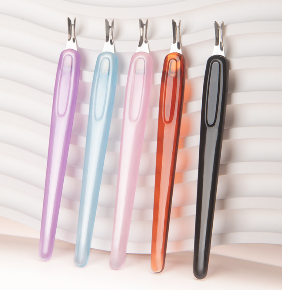 Cuticle Fork Double Side Usable Mask Queen Nepal