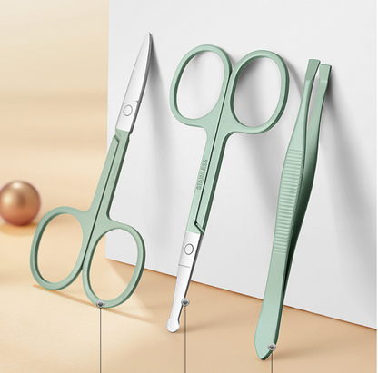 Manicure & Pedicure Kit Mask Queen Nepal