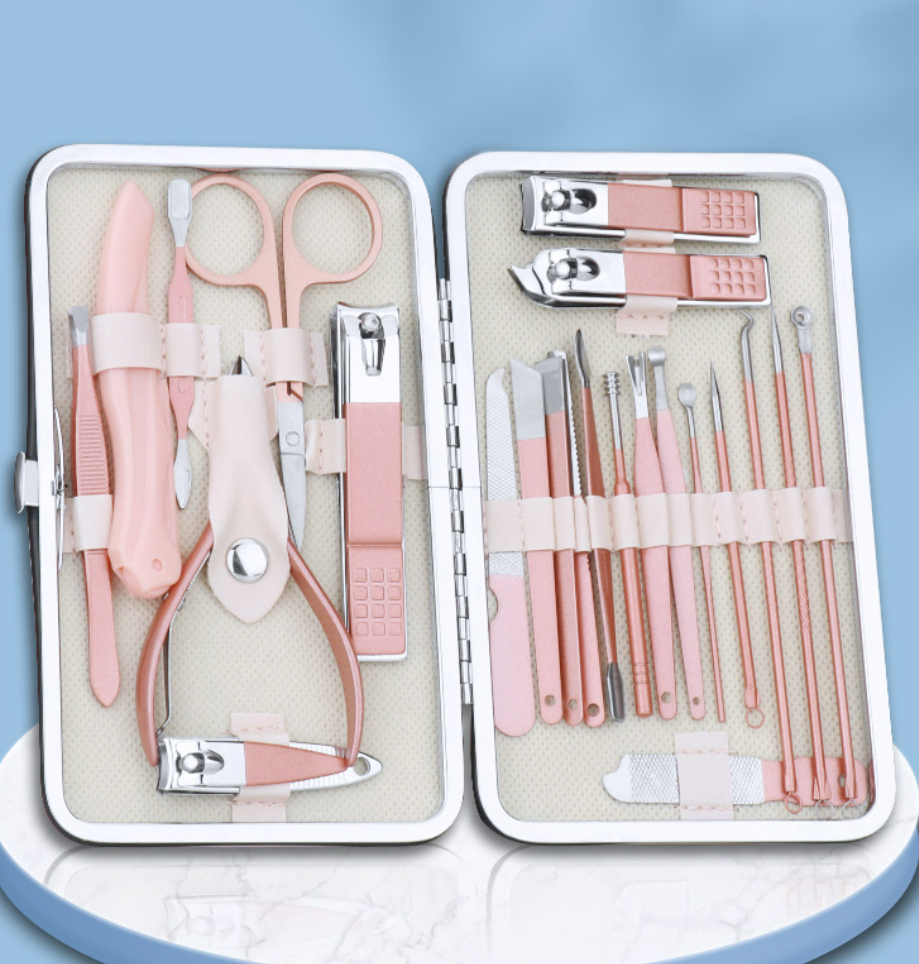 Manicure & Pedicure Kit Mask Queen Nepal