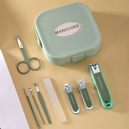 Manicure & Pedicure Kit Mask Queen Nepal