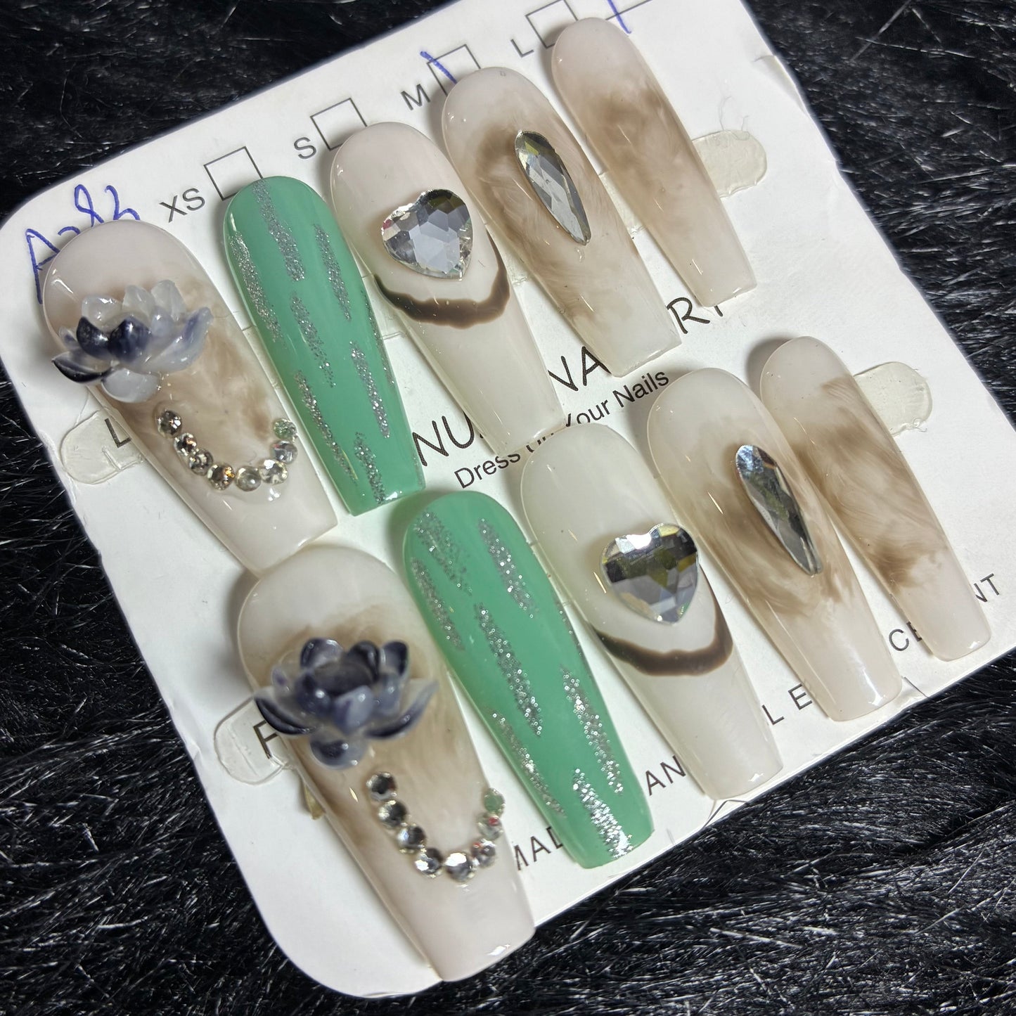 Press On Nails 10Pcs Code-C Easy Beauty Nepal