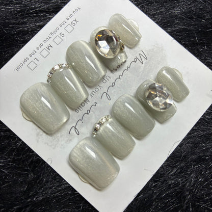 Press On Nails 10Pcs Code-L (000+) Easy Beauty Nepal