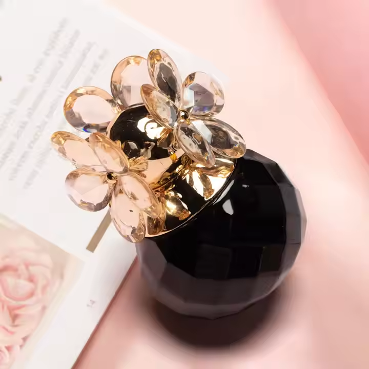 WARMKISS Clover Women's Floral Fallen Leaves Perfume 60ml Easy Beauty Nepal