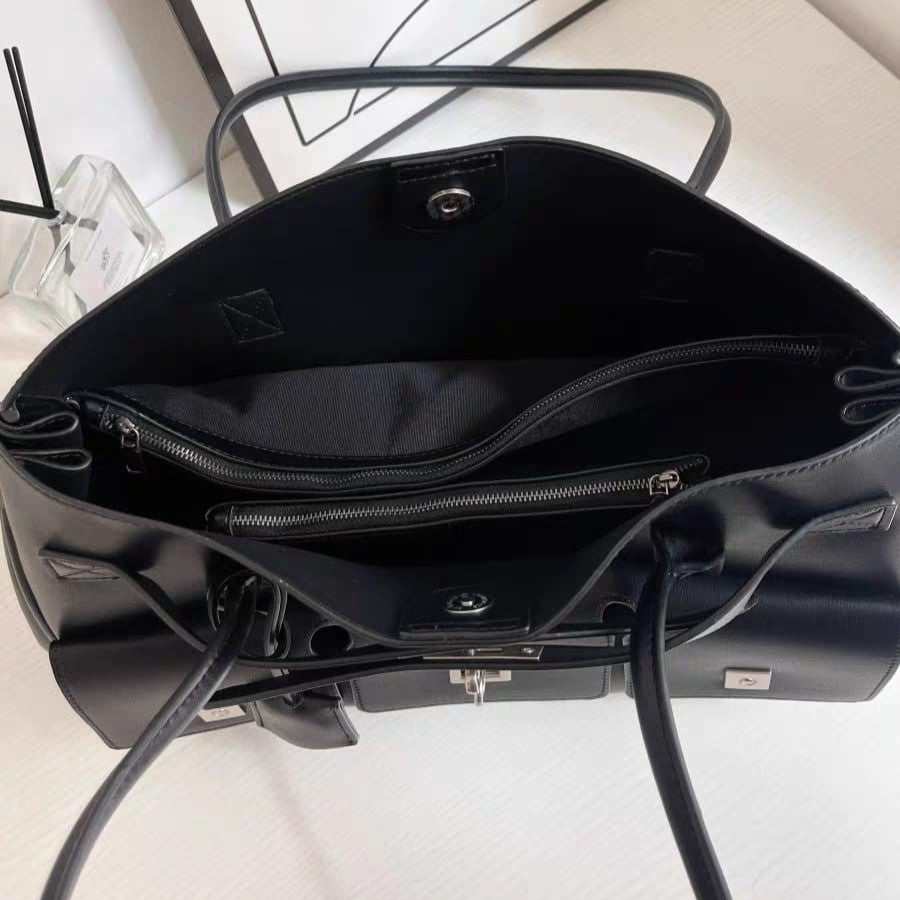 Extra Large Leather Multi-Pocket Shoulder Tote Bag Easy Beauty Nepal