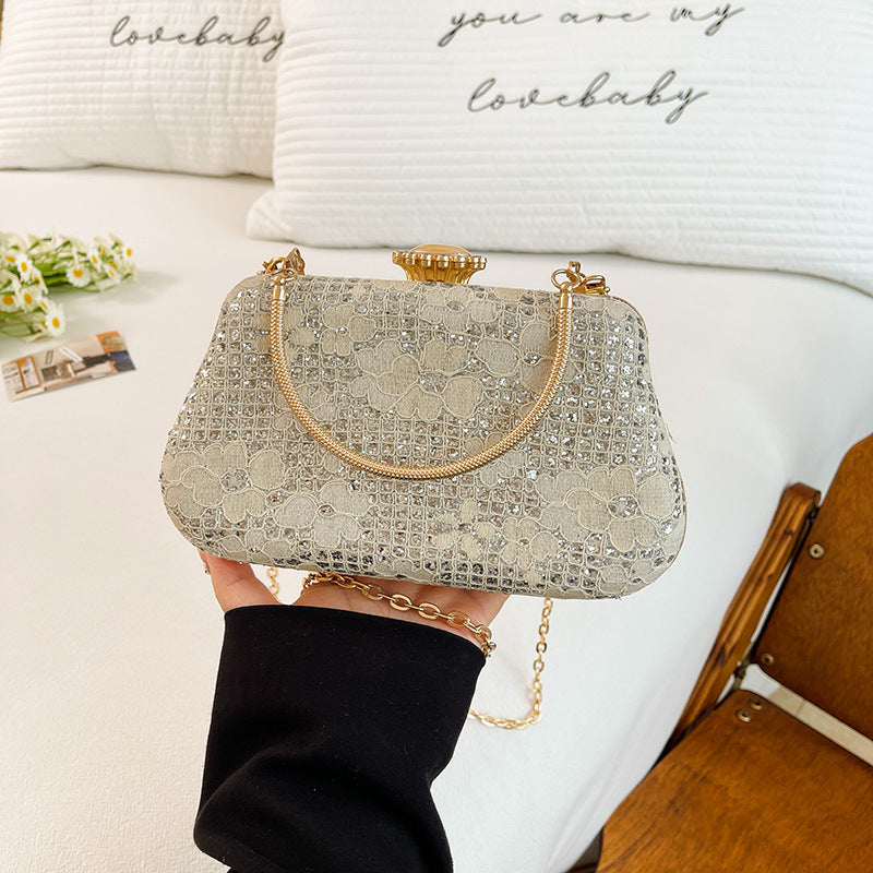 Luxury Banquet Women's Bag New Style Trendy Chain Bag Easy Beauty Nepal