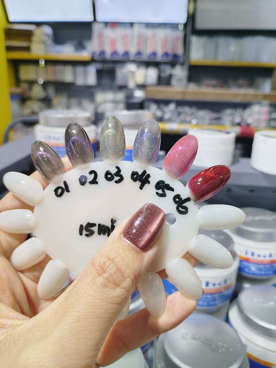 Katerina Cat Eye 13ml Mask Queen Nepal