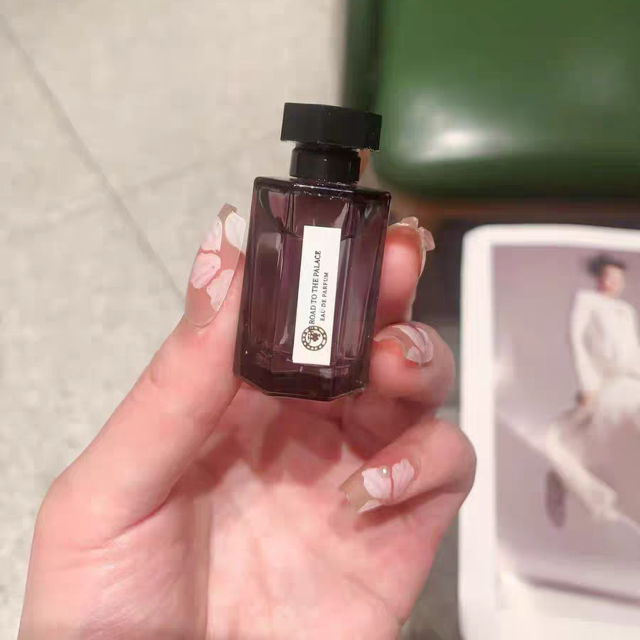 XKN Portable Q Edition 5ml / 7.5ml Mini Perfume Easy Beauty Nepal