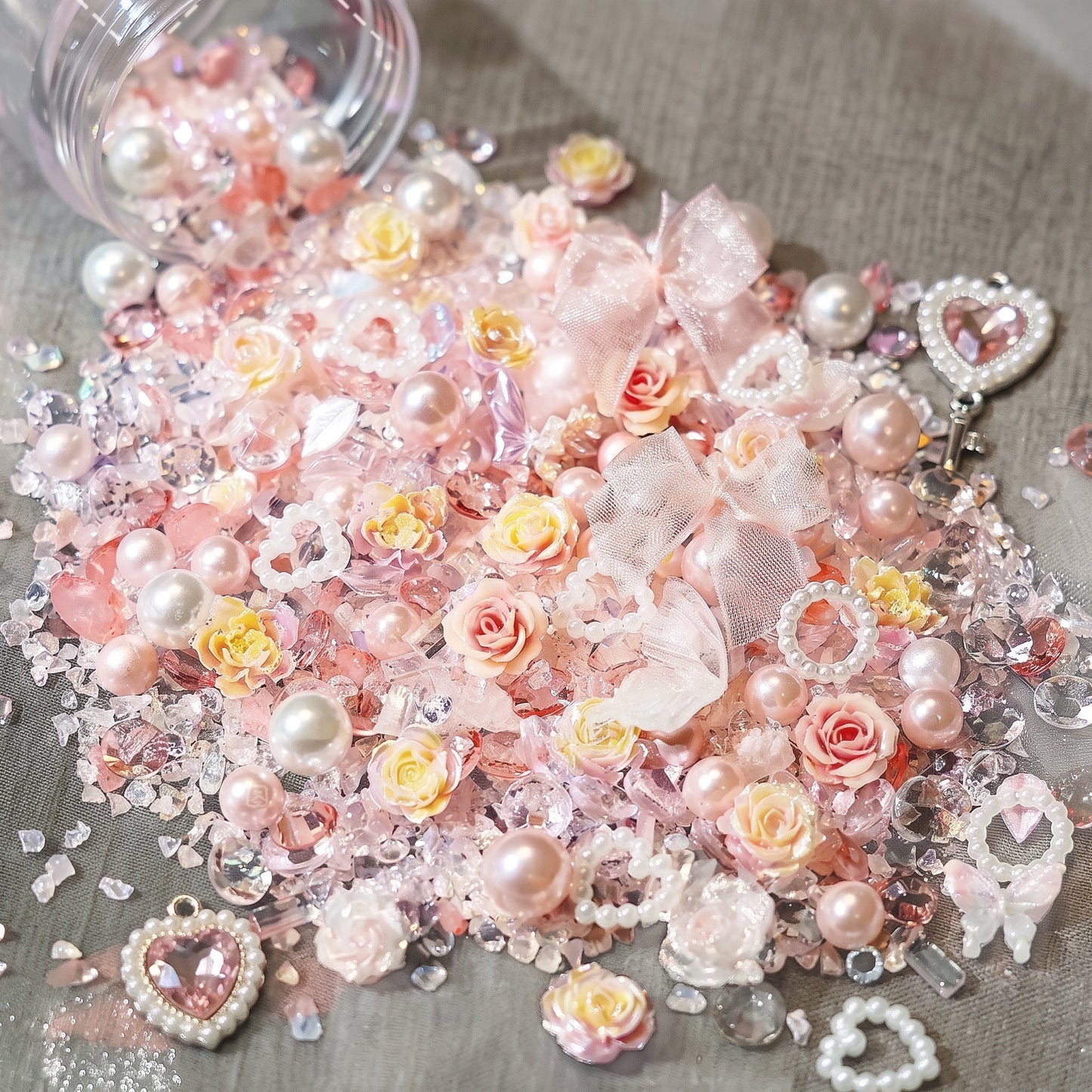 3D Mixed Resin Nail Art Rhinestone Mask Queen Nepal