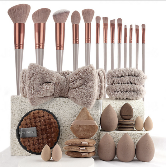 33 Pieces Makeup Set Mask Queen Nepal