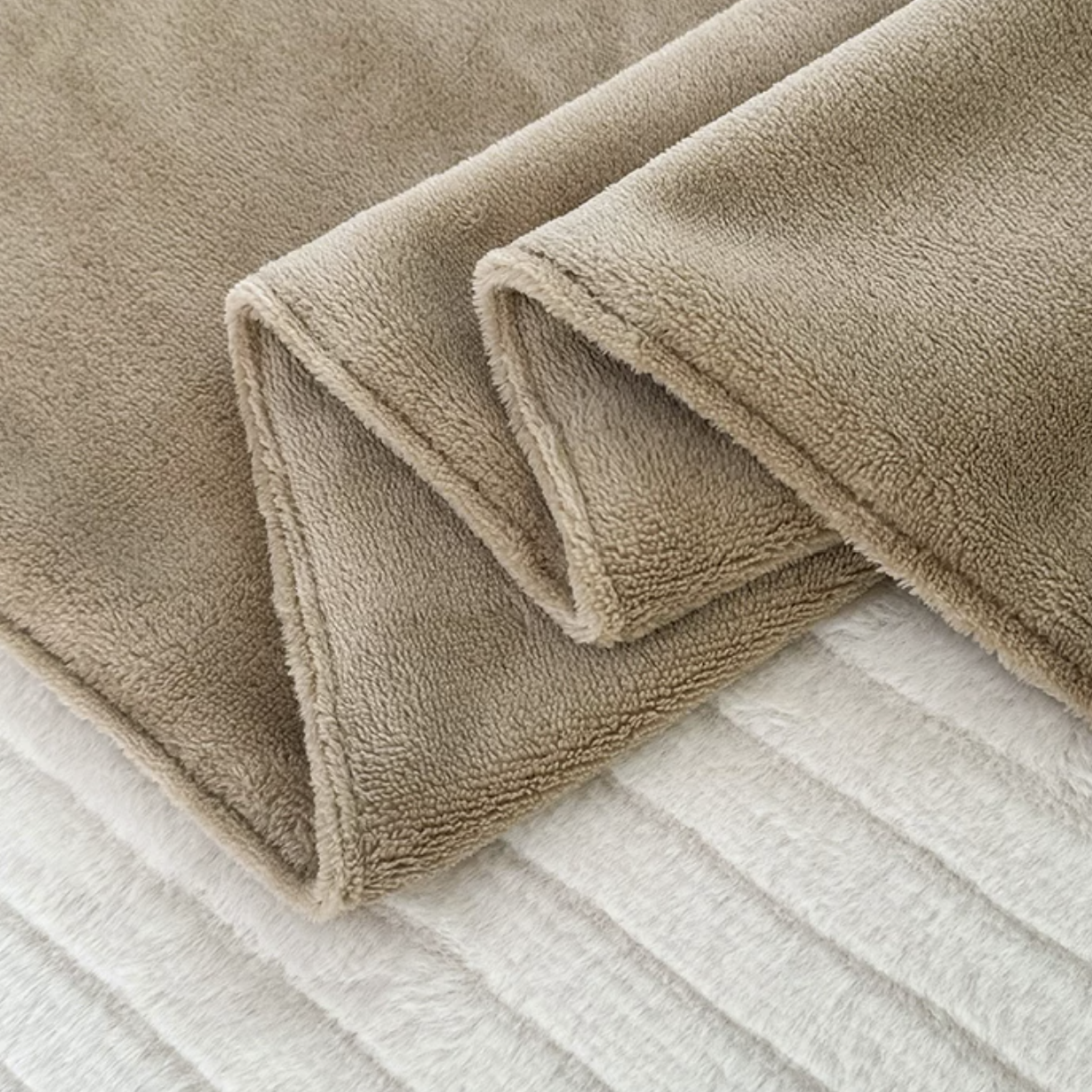 Ins Style Salon Facial & Spa Linen 4 Pieces Set （80*190） Mask Queen Nepal