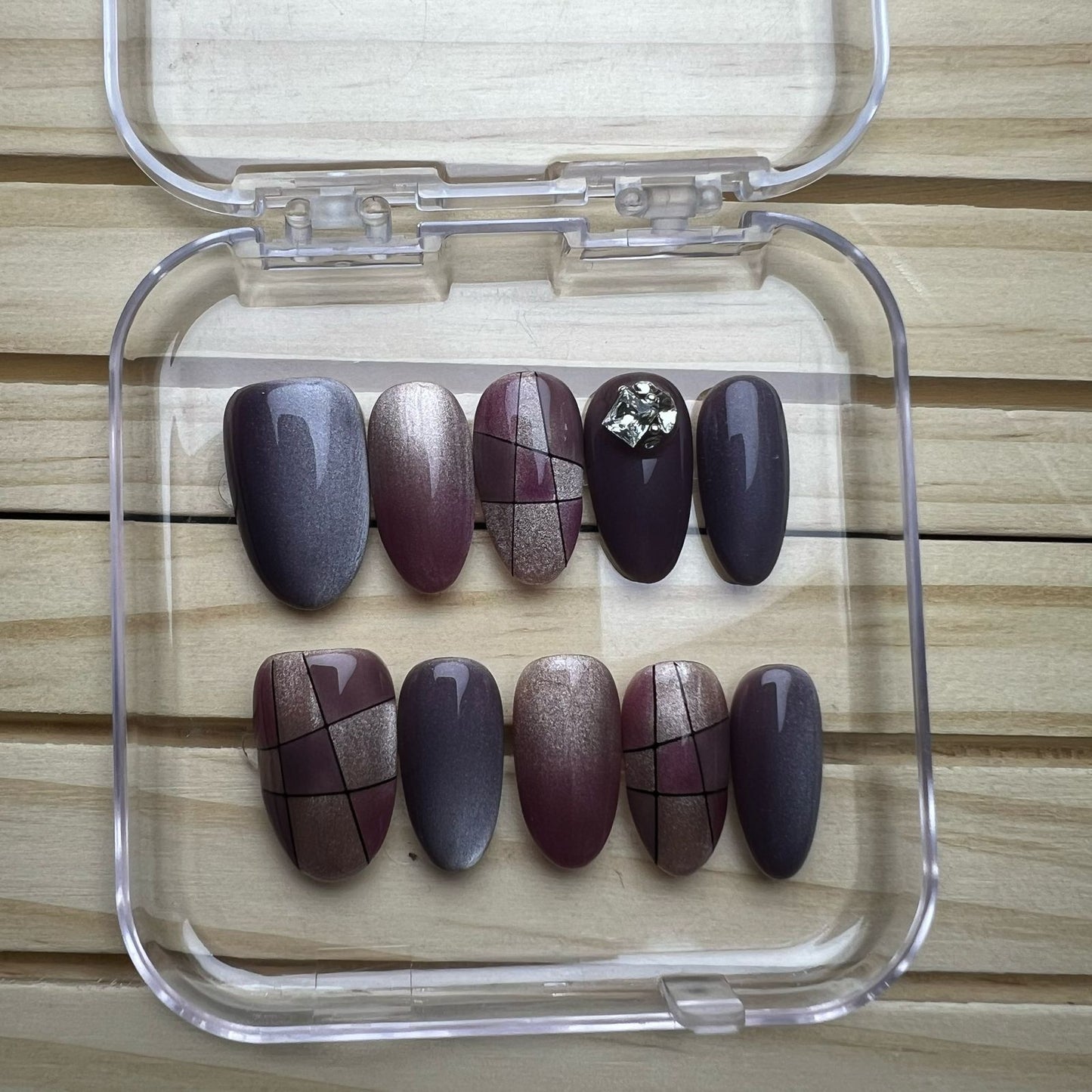 Press On Nails Round Oval Shape H0341-D Easy Beauty Nepal