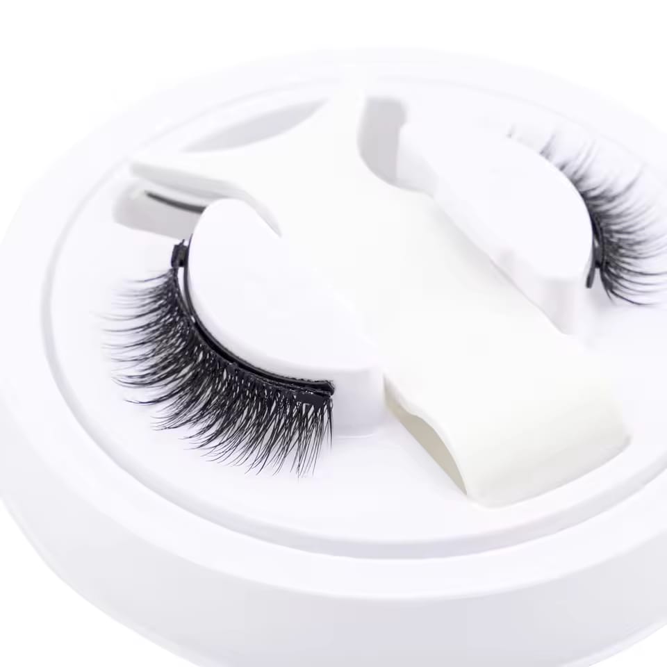 Magnetic Eyelashes & Applicator Set M-87 Easy Beauty Nepal