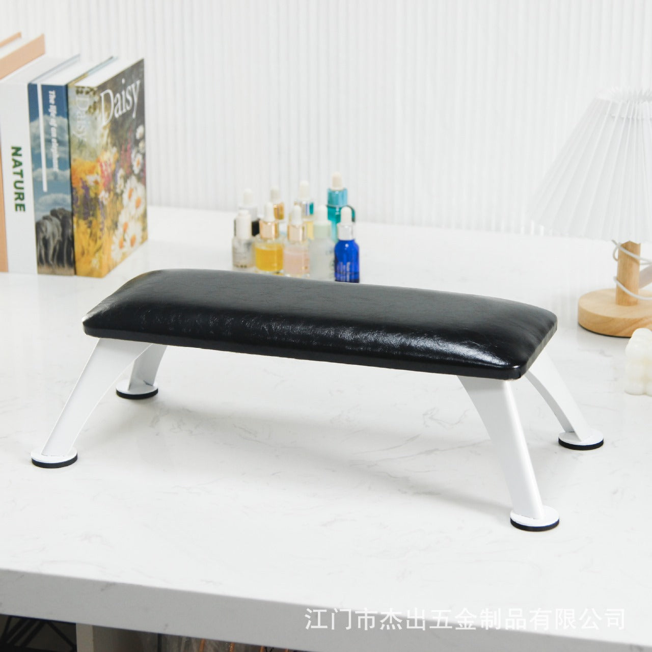 Professional Arm Rest Nail Table with Mat Mask Queen Nepal