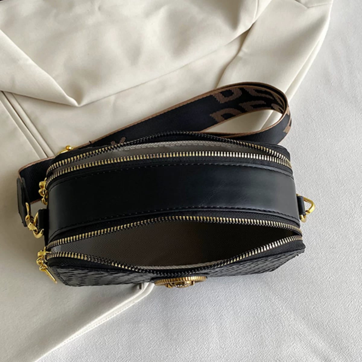 Metal Decorated Solid Color Simple Crossbody Bag Easy Beauty Nepal