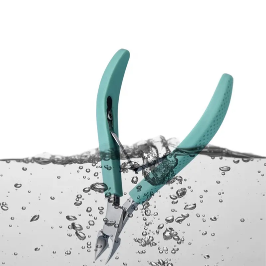 Silicone-Grip Cuticle Nippers Mask Queen Nepal