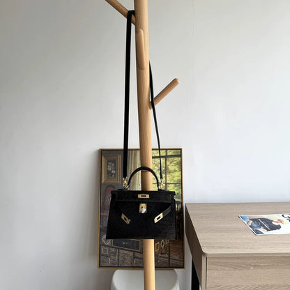 Hermès Kelly luxury bag Easy Beauty Nepal