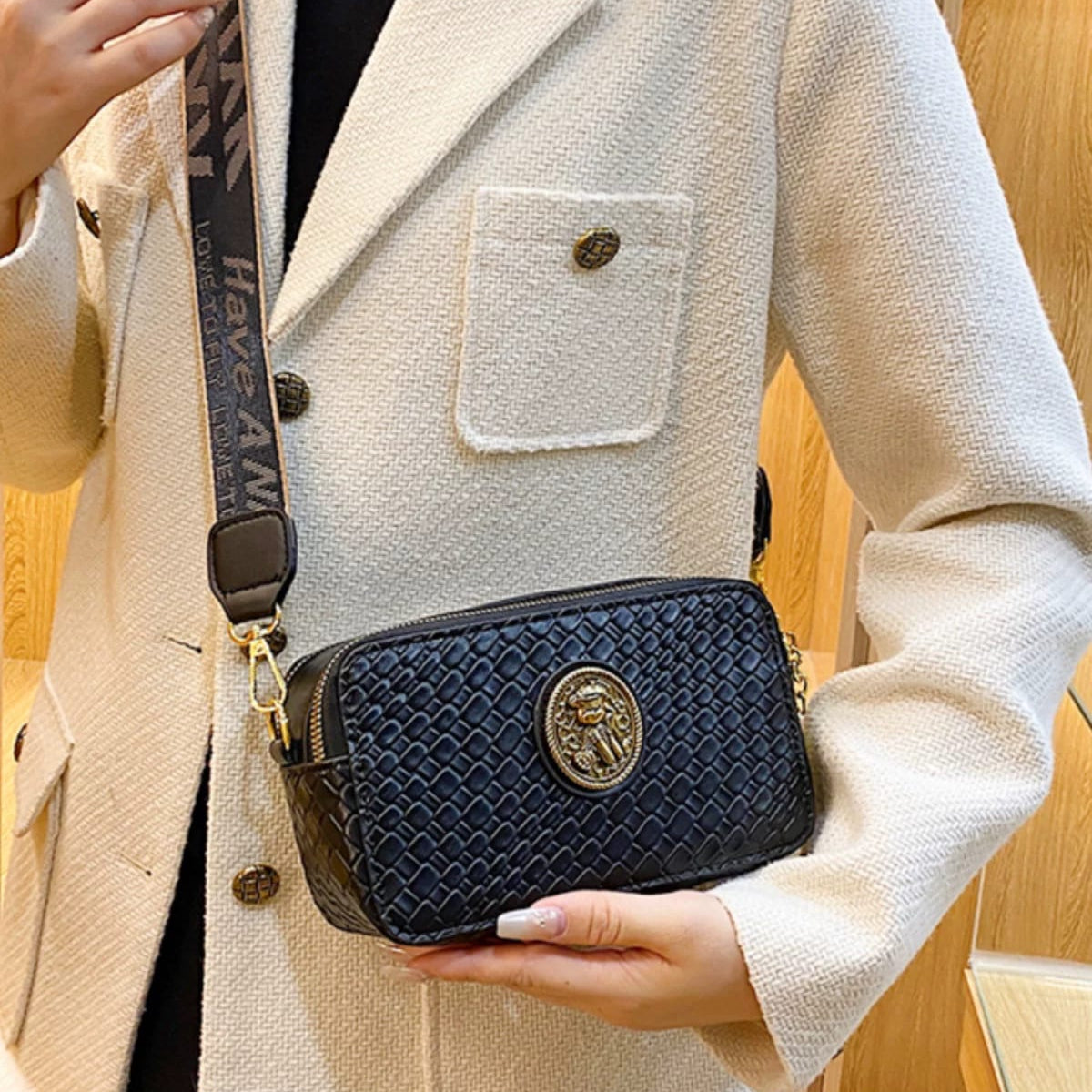 Metal Decorated Solid Color Simple Crossbody Bag Easy Beauty Nepal