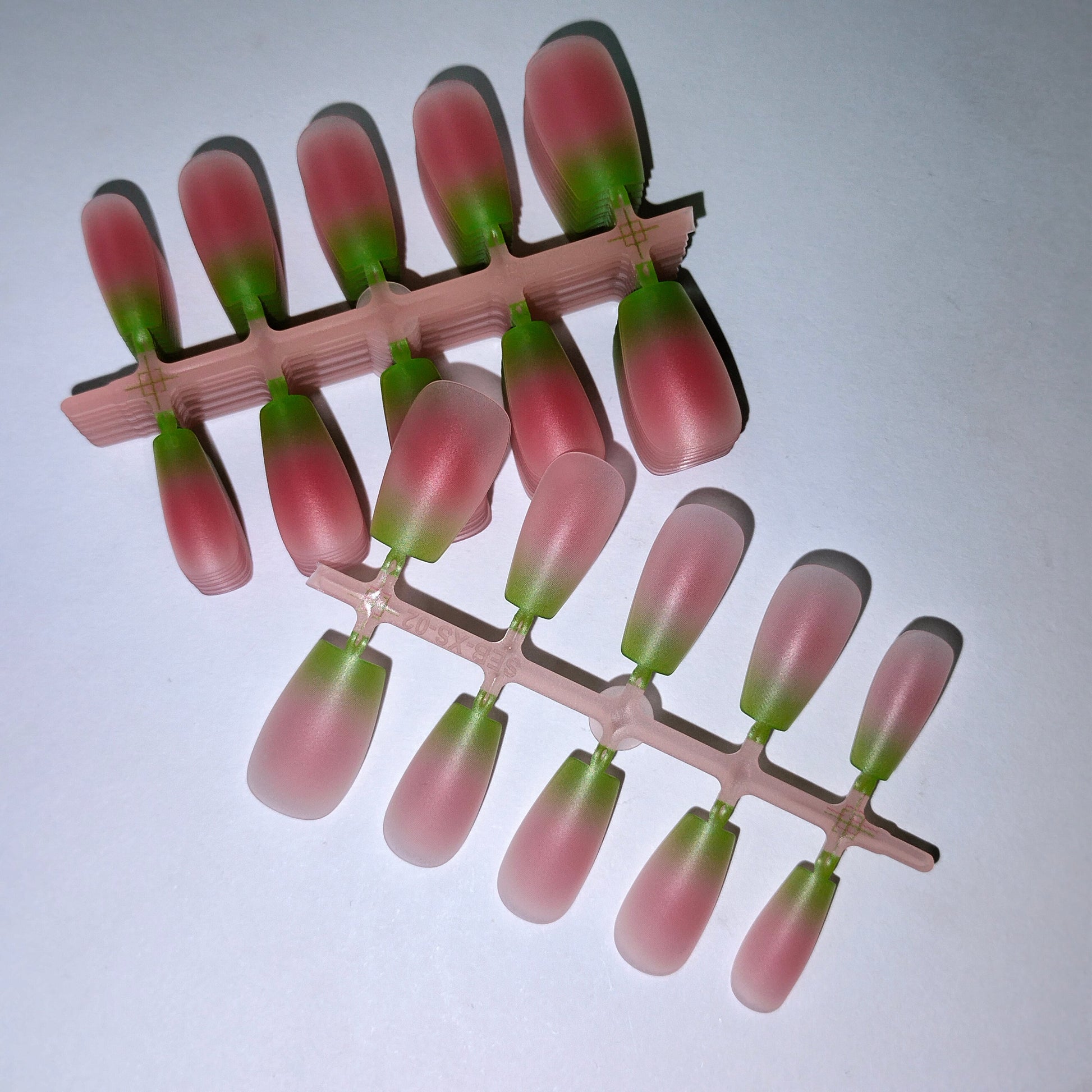 Pre Shape Ombre Press On Tips Nail Mask Queen Nepal