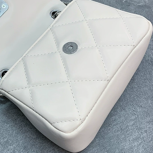 Pearl Lumina Quilted Shoulder White Bag GAB-140 Mask Queen Nepal