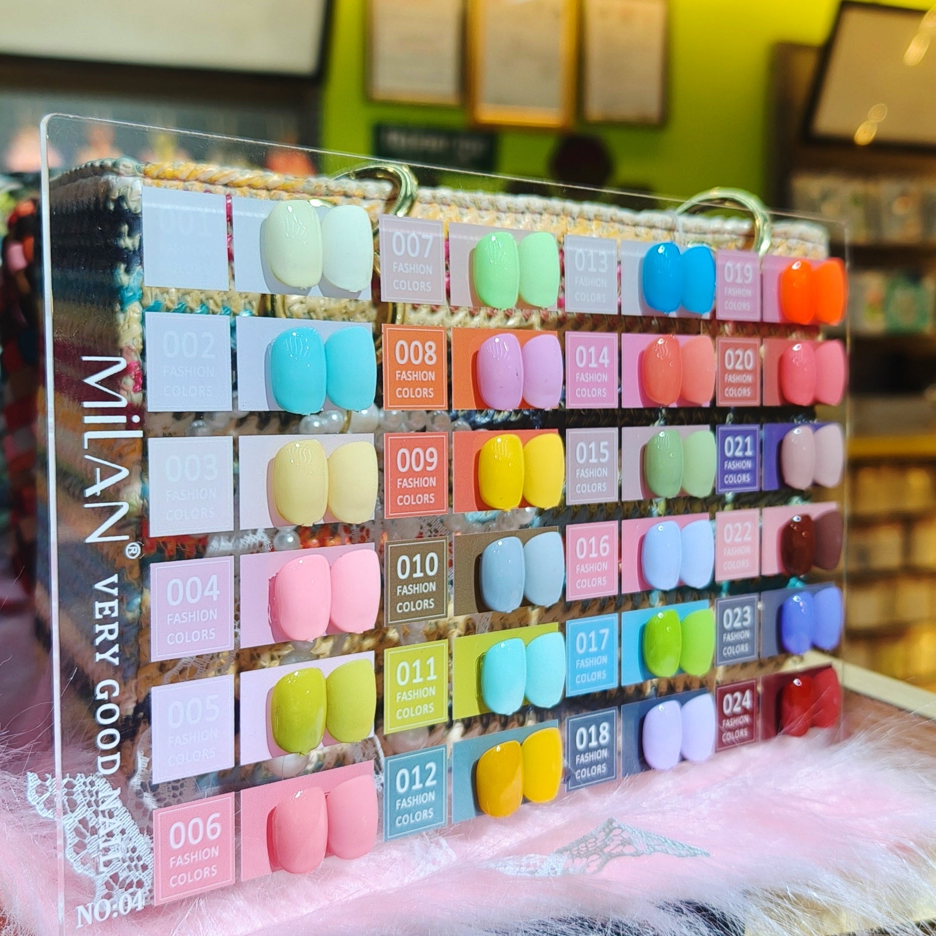 Milan 24 Color Set Mask Queen Nepal