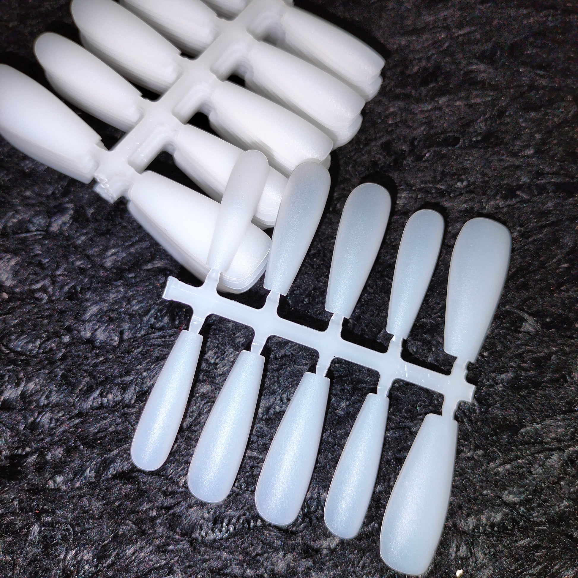 Pre Shape Ombre Press On Tips Mask Queen Nepal