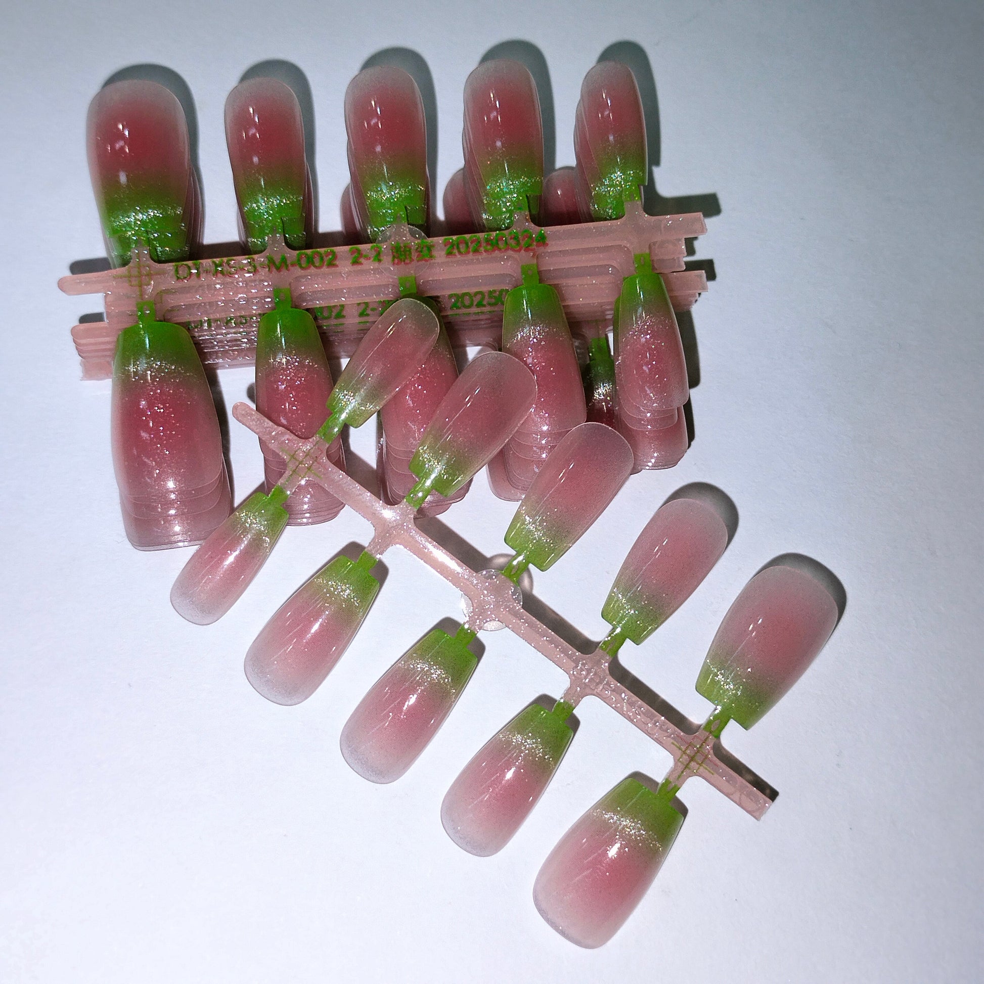 Pre Shape Ombre Press On Tips Nail Mask Queen Nepal