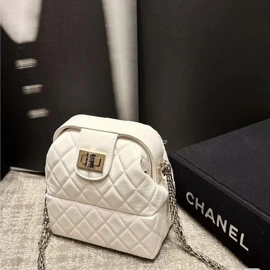 Classic Flap Girls Handheld White Bag Easy Beauty Nepal