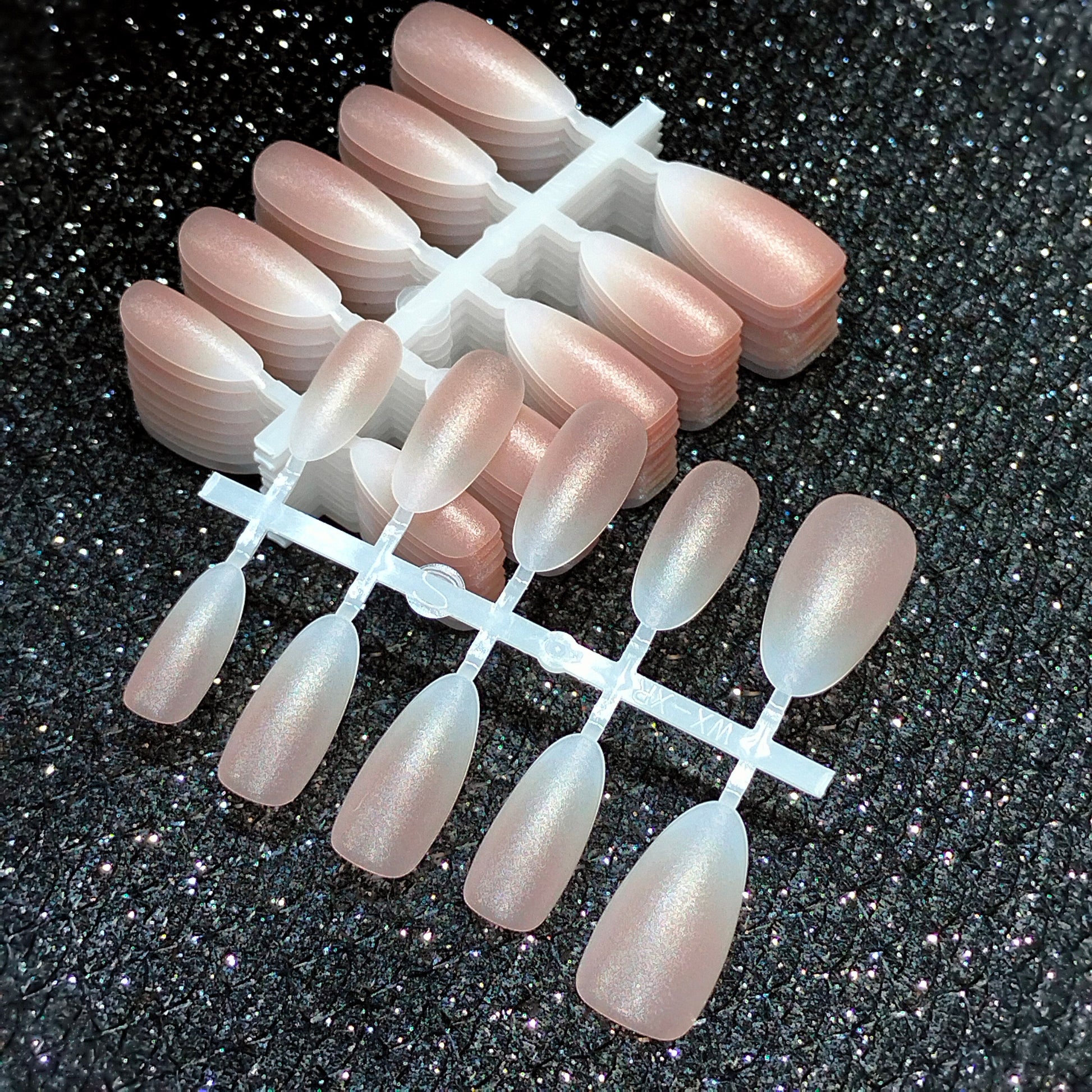 Pre Shape Ombre Press On Tips Mask Queen Nepal