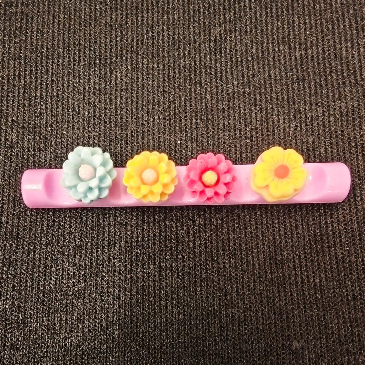 Cute Nail Art Brush Holder Mask Queen Nepal