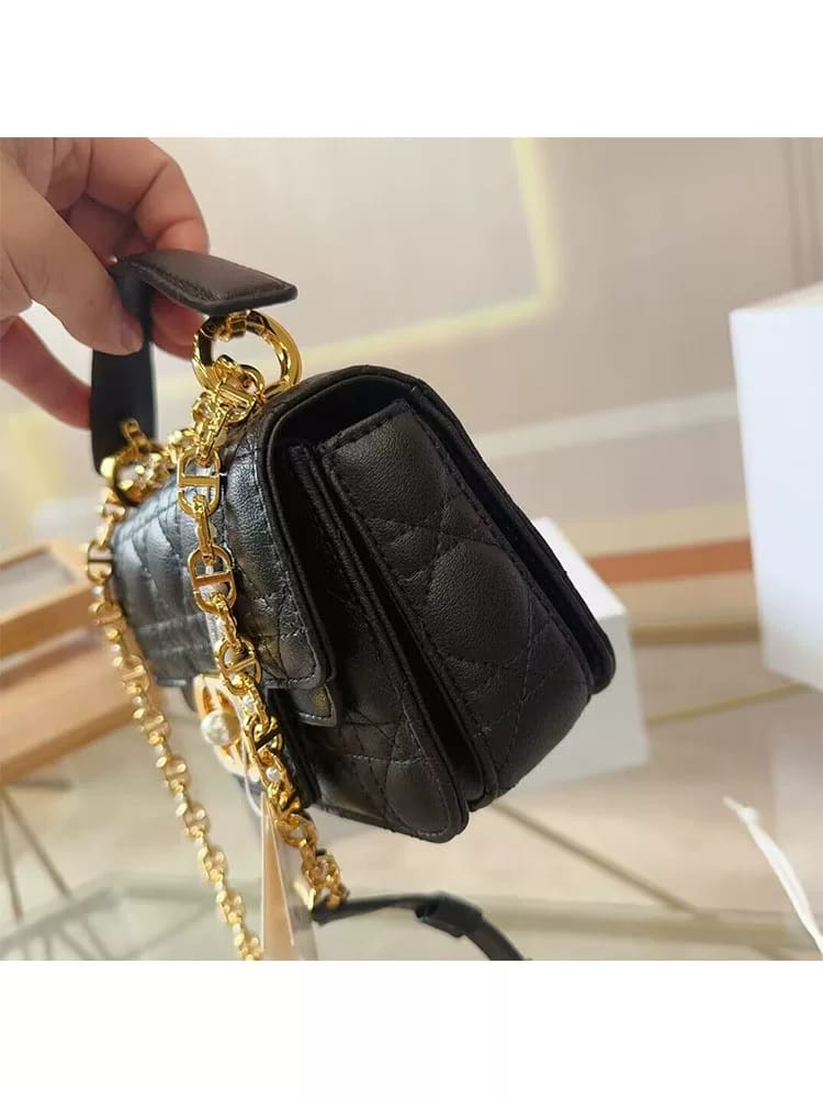 Dior IT Fashion Luxury Girls Bag Easy Beauty Nepal