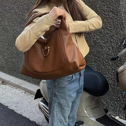 Gucci Softbit Maxi Shoulder Bag Easy Beauty Nepal