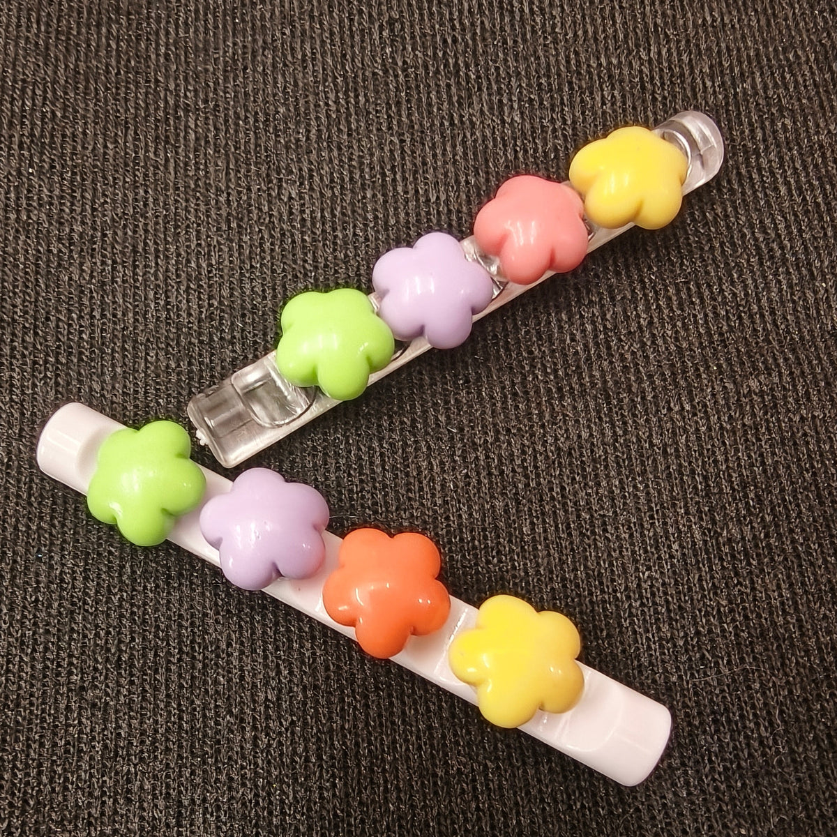 Cute Nail Art Brush Holder Mask Queen Nepal