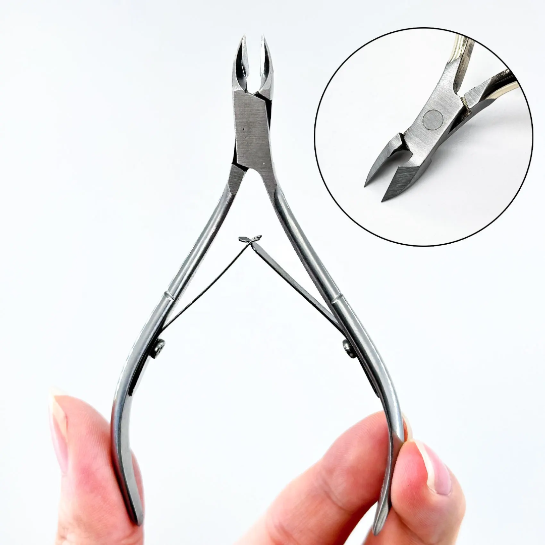 D501 Luxury Professional Cuticle Nippers Mask Queen Nepal